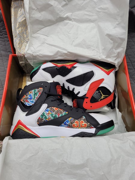 White Men's Size M 9.5 (W 10.5) Adult Air Jordan 7 Retro Shoes (Used)