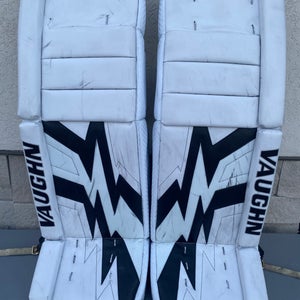 Vaughn Velocity V10 Pro Stock Goalie Pads STAUBER 8863