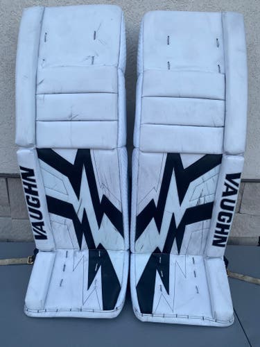 Vaughn Velocity V10 Pro Stock Goalie Pads STAUBER 8863