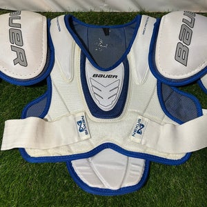 Medium/Large Senior Bauer Nexus elevate Shoulder Pads (Used)