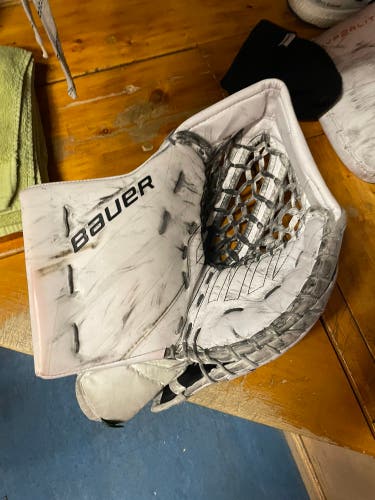 2025 Bauer Supreme Shadow Regular (Used)