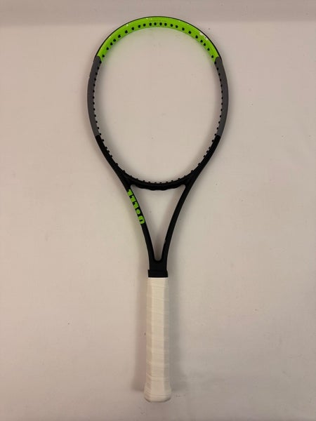 Wilson Blade 98 16x19 V7, 4 3/8 Very Good Condition