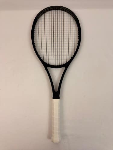 Wilson Pro Staff 97L V13, 4 1/4 Excellent 9/10
