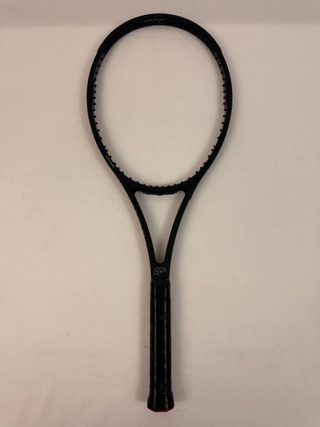 Wilson Pro Staff RF97 V11, 4 3/8 Excellent 9/10