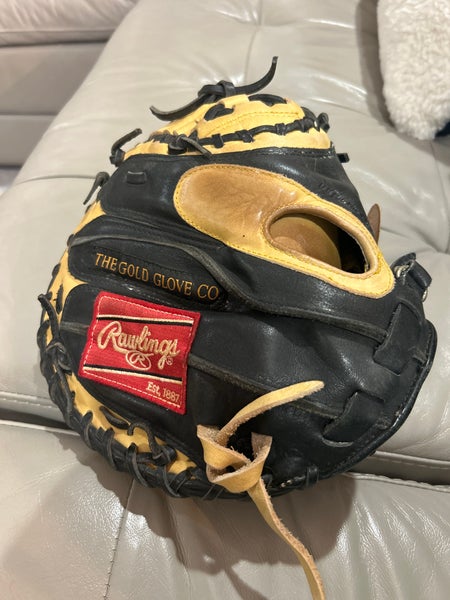 Rawlings Gold Glove RH Catcher's Baseball Glove (Used)