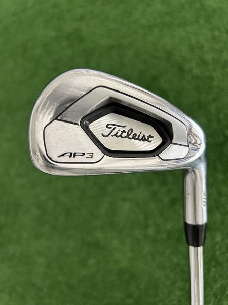 Titleist AP3 718 Iron Set 5-P / NS Pro Modus Tour 105 Stiff