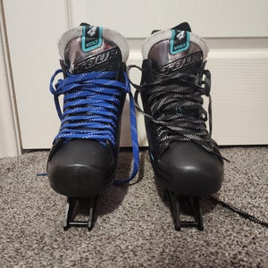 Tour Volt Kv4 Inline Skates Regular Width Size 9 (Used)
