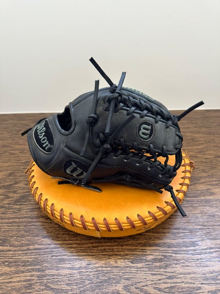 Wilson A2000 RH Infield Baseball Glove 11.5" Professionally reconditioned and relaced