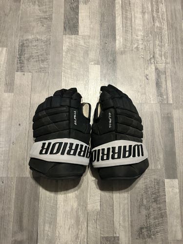 LA Kings Warrior Gloves 15” Alpha Pro Gloves