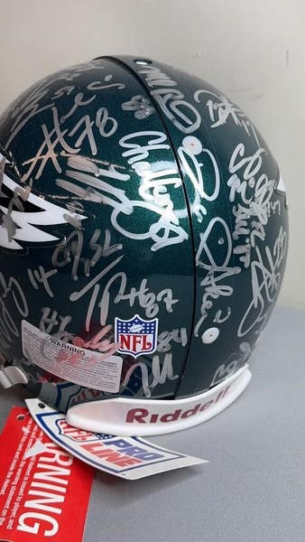 2002 Philadelphia Eagles Signed Full Size Authentic Riddell NFL Football Helmet | SidelineSwap | Buy and Sell on SidelineSwap 2002 Philadelphia Eagles Signed Full Size Authentic Riddell NFL Football Helmet | SidelineSwap | Buy and Sell on SidelineSwap