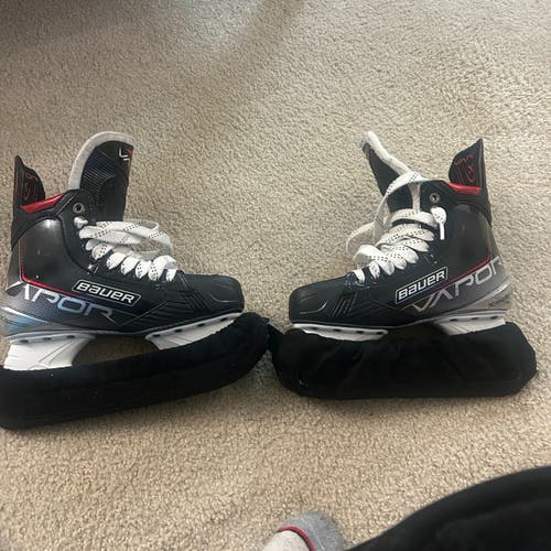 Bauer Vapor 3X Hockey Skates Regular Width 8 (Used)