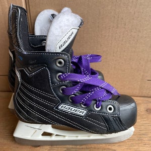 Bauer Nexus 4000 Hockey Skates Y13