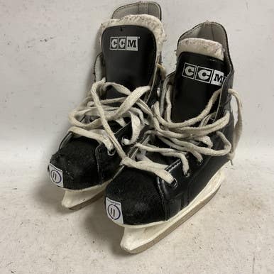 Used CCM CHAMPION 90 Youth Hockey Skate Youth 11.0 11855-S000196103