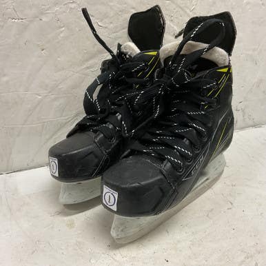 Used CCM TACKS 1092 Junior Hockey Skate Junior 01 11855-S000196081