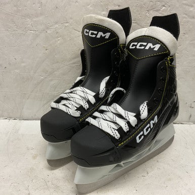 Used CCM TACKS AS550 Junior Hockey Skate Junior 04 11855-S000196066