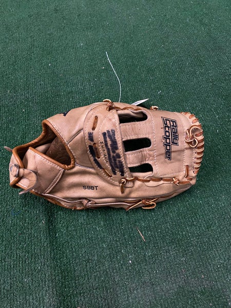 Nokona Rally Stopper RH Outfield Baseball Glove 13" (Used)