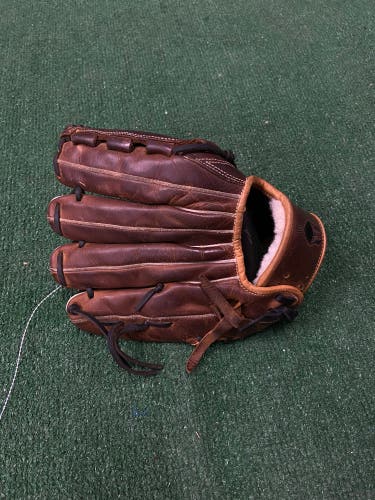 Brown Army of Nine RH Pitcher's Baseball Glove 12" (Used)