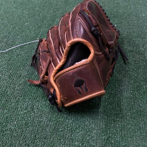 (A9) Army of Nine RH Pitcher's Glove 12"