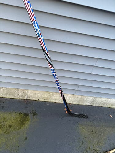 Junior Bauer USA Nexus Tracer Left Hand Hockey Stick 50 Flex P92 (New)