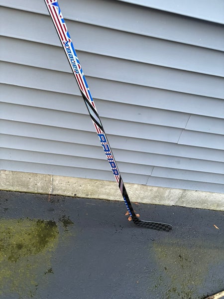 Junior Bauer USA Nexus Tracer Left Hand Hockey Stick 50 Flex P92 (New)