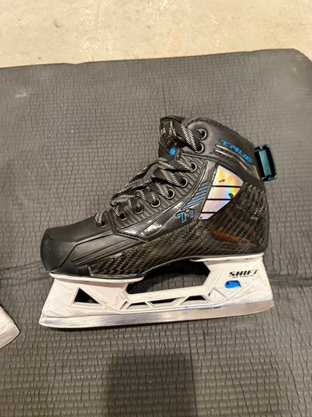 2021 True TF9 Hockey Skates Size 2.5 (Used)