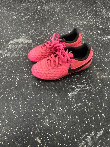 Used Nike TIEMPO Soccer Cleats Pink Youth 12.5 11849-S000034394