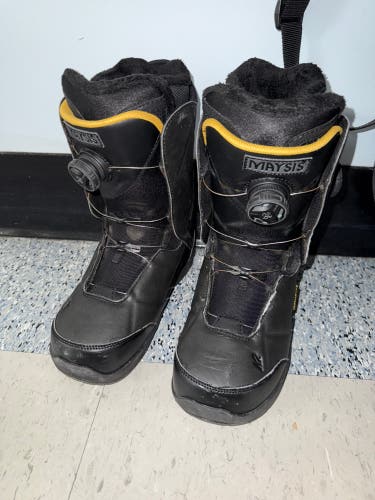 Women's Size M 7.0 (W 8.0) K2 Maysis Snowboard Boots (Used)