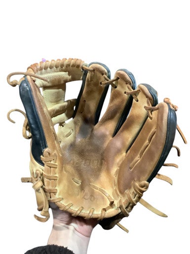 Used Wilson A2000 1786 PRO-STOCK 11.5 BB/SB Glove RH Throw Brown 11 1/2" 10743-S000473812