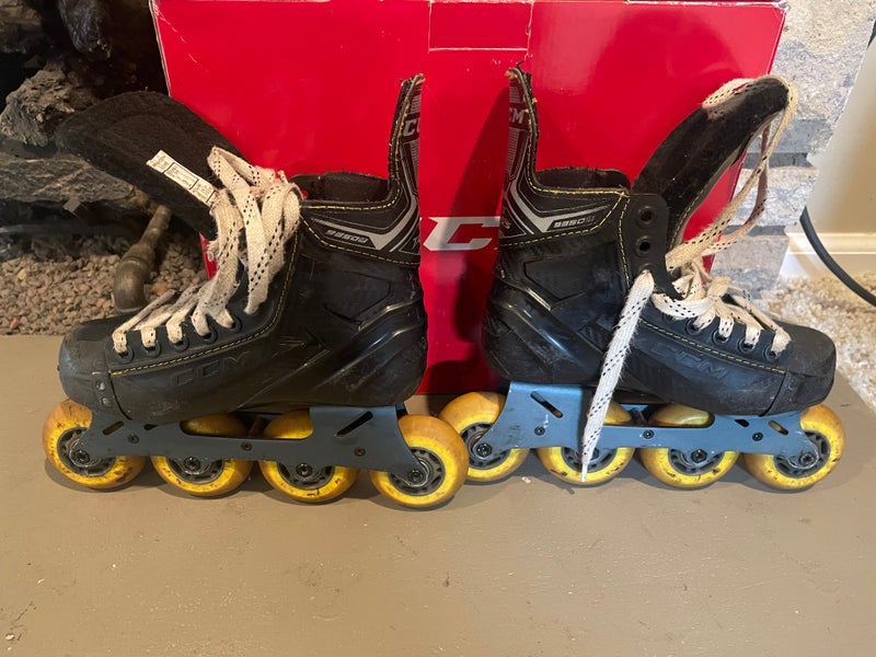CCM Super Tacks 9350 Roller Hockey Skate