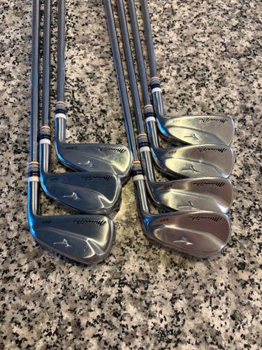 Men's Mizuno Pro 225 Right Handed Iron Set Extra Stiff Flex Steel Shaft (Used)