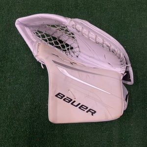 Bauer Vapor Hyperlite 2 Goalie Glove | Senior Regular Pro Stock
