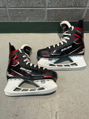 Junior Bauer Lil Rookie Hockey Skates Size 2 (Used)