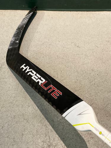 Senior Bauer Hyperlite Goalie Stick Regular 26" Paddle (Used)