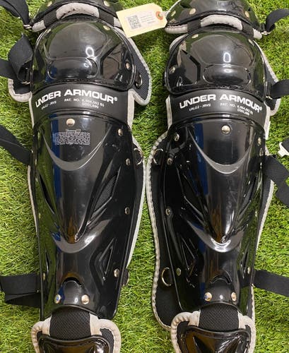 Junior Under Armour Victory Series Catcher's Leg Guard (New)