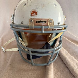 Adult Large Schutt Recruit hybrid Helmet (Used)