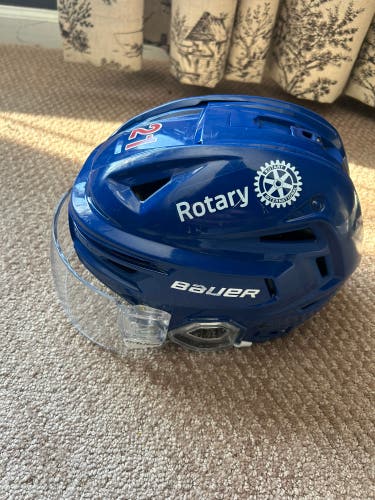 Medium Bauer Re-Akt 150 Helmet (Used)