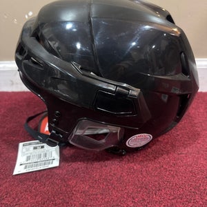 CCM Vector V08 Helmet Pro Stock (New) Item#LHVOB