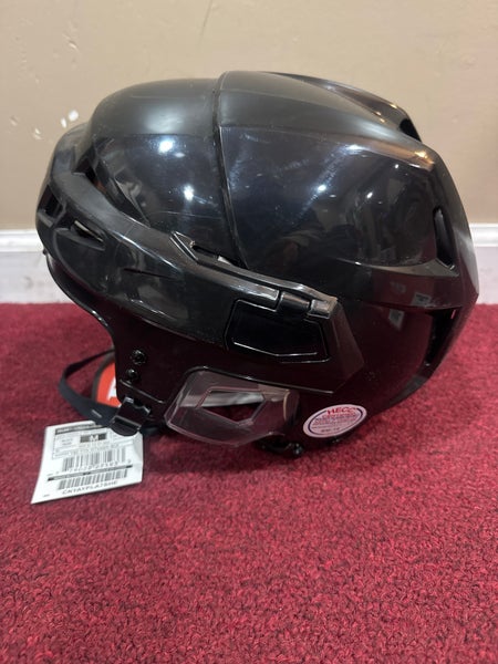 CCM Vector V08 Helmet Pro Stock (New) Item#LHVOB