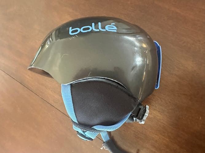 Unisex Extra Small / Small Bolle Helmet (Used)