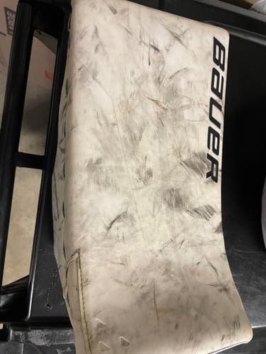 Bauer Supreme Shadow Regular (Used)