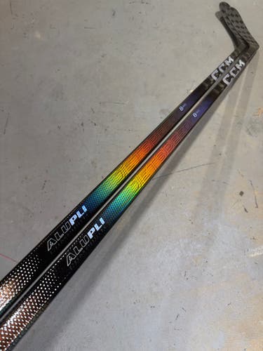 2 Pack Dressed CCM JETSPEED FT8 PRO Pro Stock Hockey Stick Grip P90M 95 Flex Left 4106