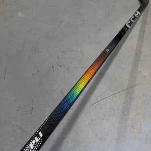 Dressed CCM JETSPEED FT8 PRO Pro Stock Hockey Stick Grip P90M 95 Flex Left 4106