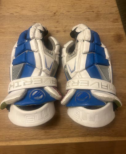 Maverik M5 Lacrosse Gloves 13" (Used)