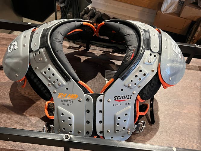 Small Adult Schutt XV HD Shoulder Pads (Used)