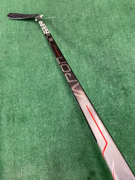 Intermediate Bauer Vapor Hyperlite Hockey Stick Left Hand P92 65 Flex (Used)
