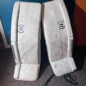 Warrior G5 legs pads