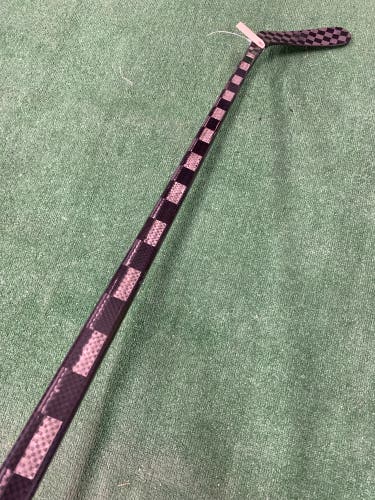 Senior Blacked Styled Hockey Stick Right Handed P92 70 Flex Pro Stock (New)
