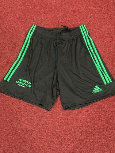 North Dakota Black Medium Adult Unisex Adidas shorts (New) Item#NSGS