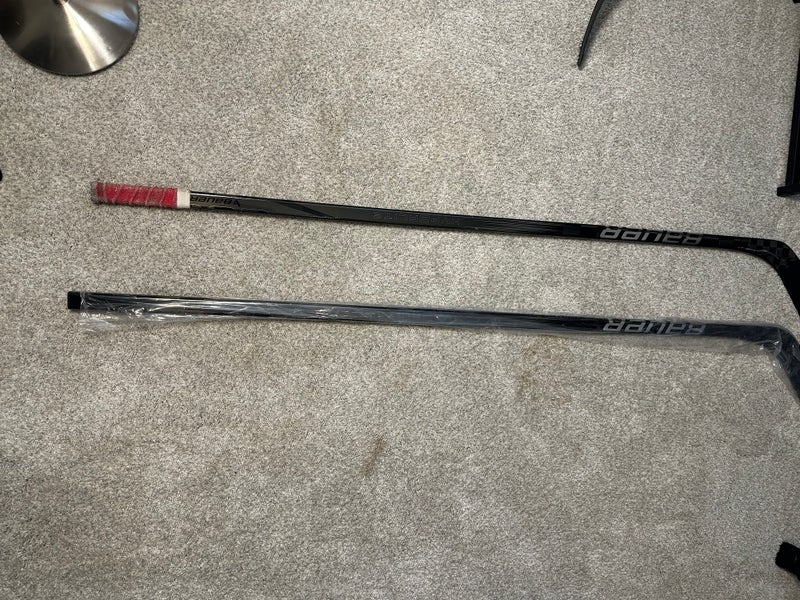 Senior Bauer Vapor Hyperlite 2 Black Out Right Handed Hockey Stick P92 70 Flex Pro Stock (New)