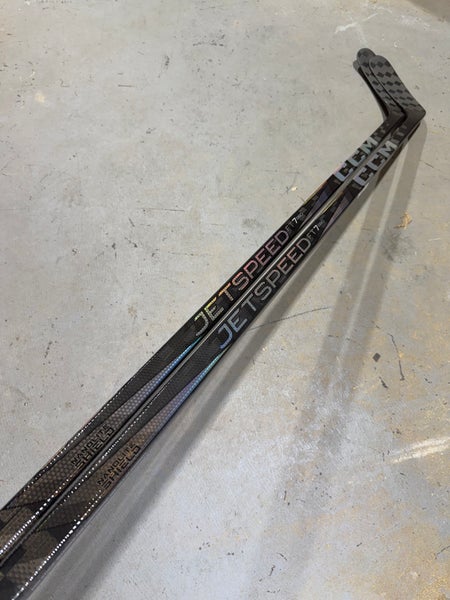 CCM JETSPEED FT7 PRO 2 PACK Pro Stock Hockey Stick Grip P28M 75 Flex Left 4139